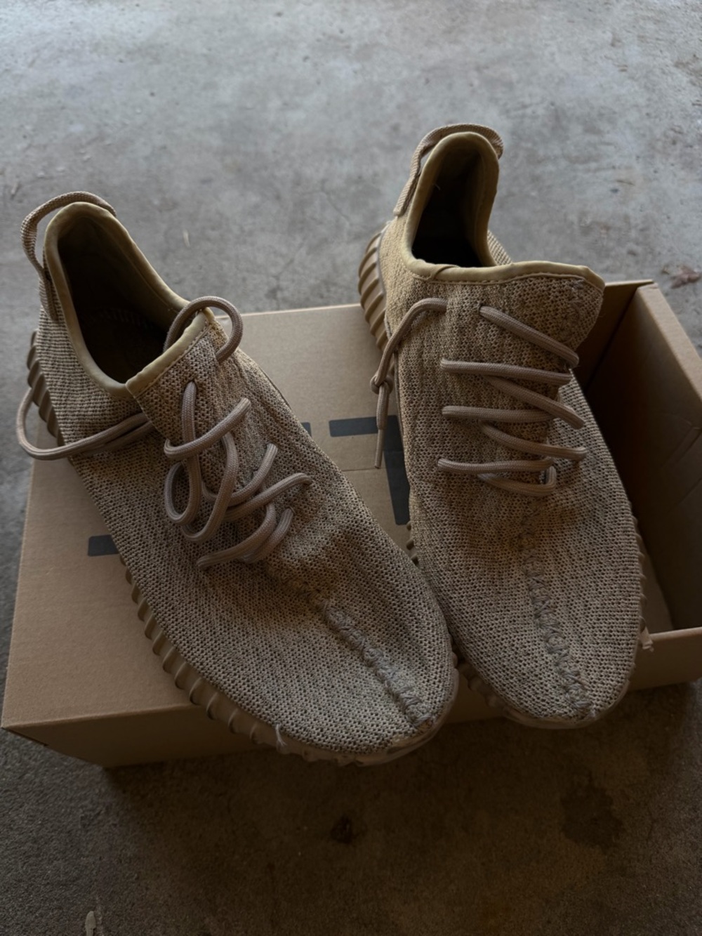 adidas adidas Yeezy Boost 350- size 10